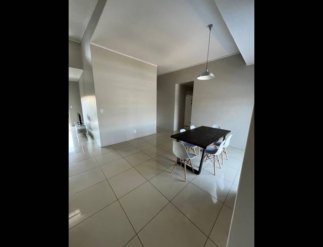 3 BEDROOM PROPERTY TO RENT IN OAKLANDS